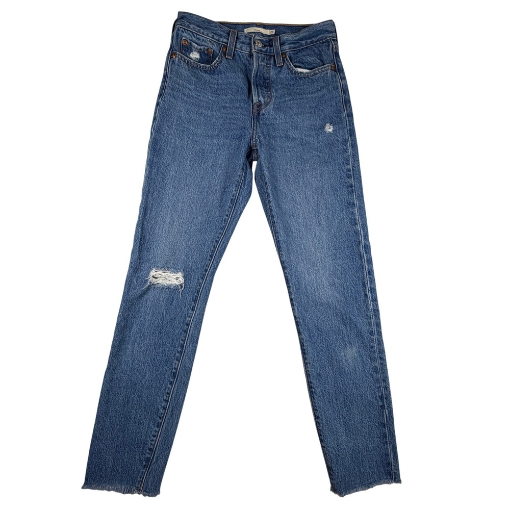 Levis Premium BIG E Wedgie Jeans 24 Medium Wash‎ Distressed Straight Raw Hem